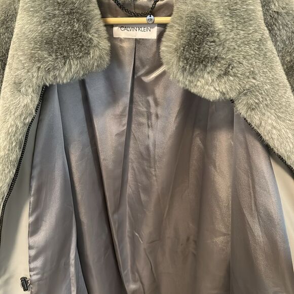 Calvin Klein Womens Size 2X Gray Soft Faux-Fur Mid-Length Anorak Coat Front Zip - Picture 6 of 16